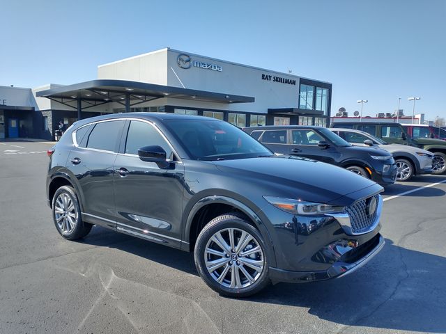 2025 Mazda CX-5 Turbo Signature's photo