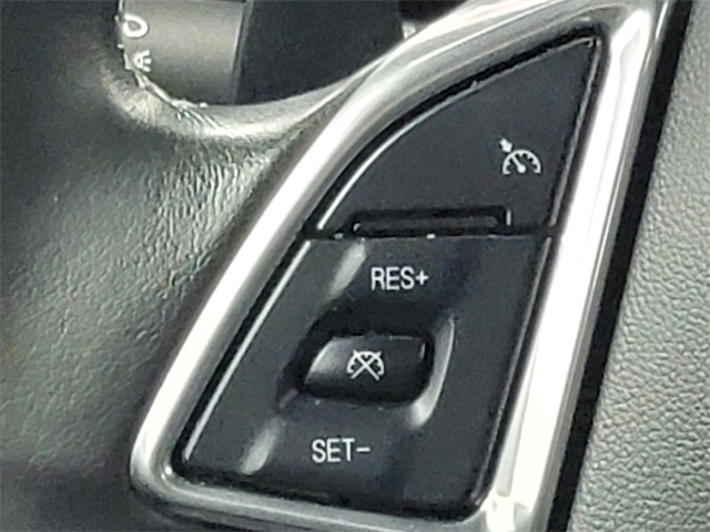 2021 Chevrolet Camaro 1LT photo 30