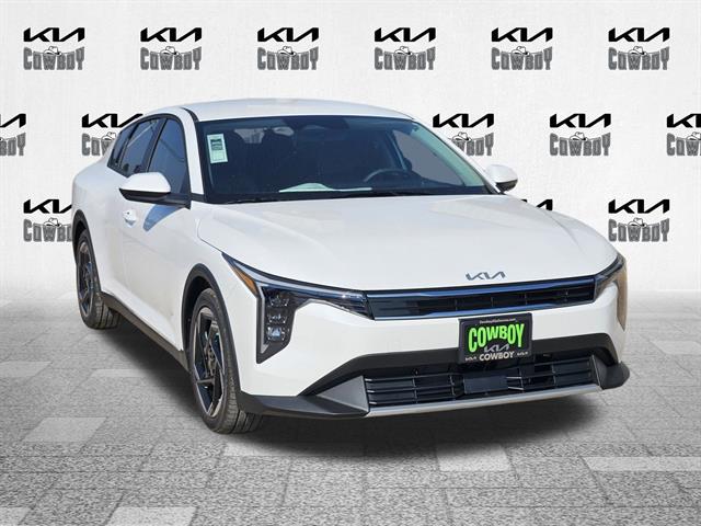 2025 Kia K4 EX's photo