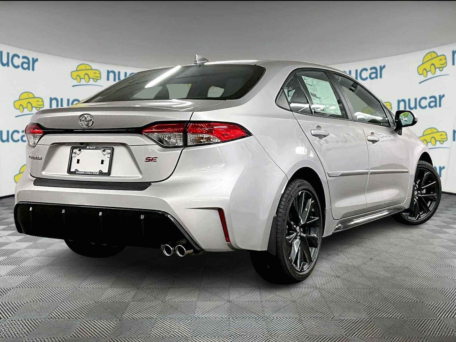 2025 Toyota Corolla SE photo 6