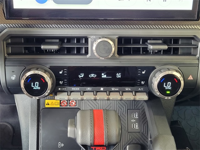 2024 Toyota Tacoma TRD Pro 4x4 photo 24