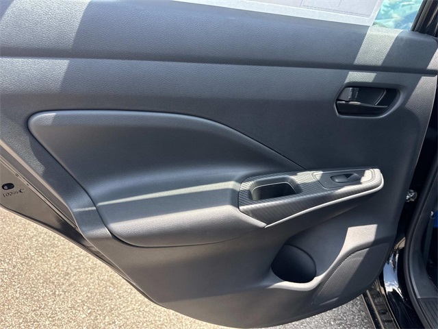 2025 Nissan Versa S photo 13