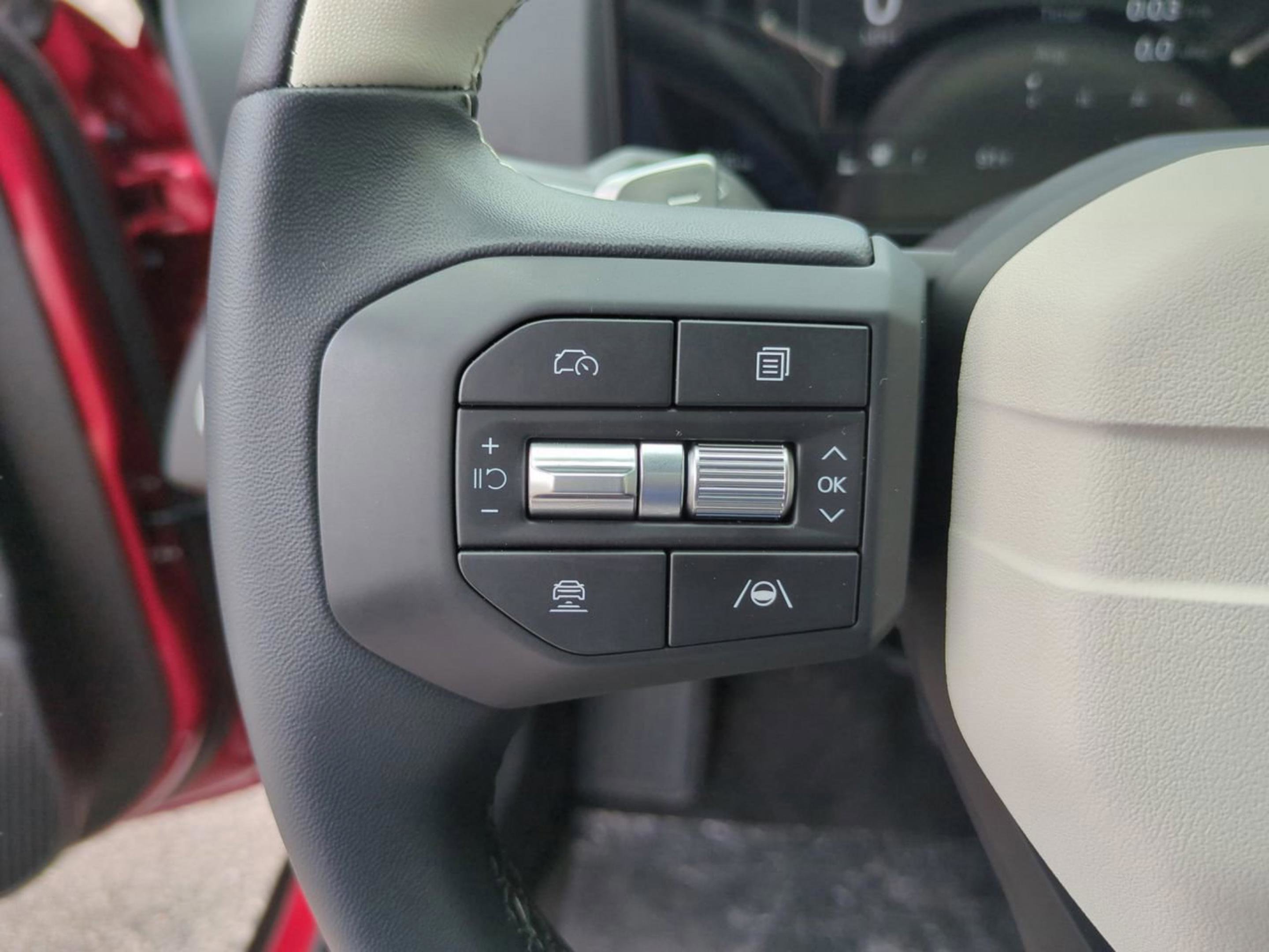 2025 Kia K4 GT-Line photo 22