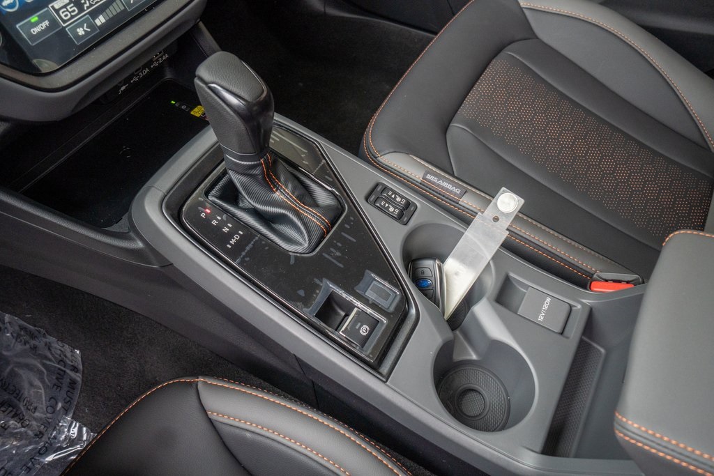 2025 Subaru Crosstrek Limited photo 10