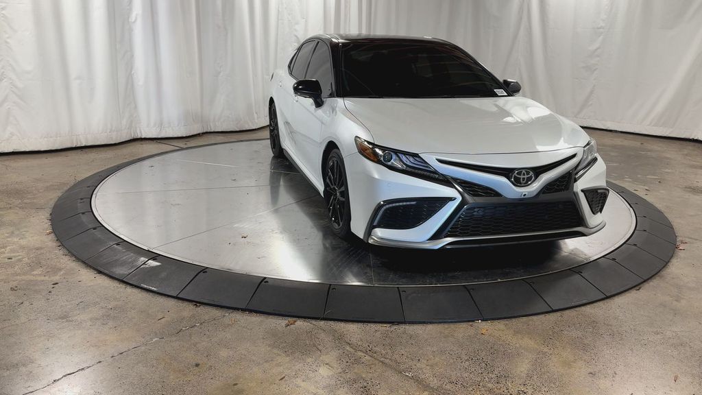 2024 Toyota Camry XSE V6 photo 3
