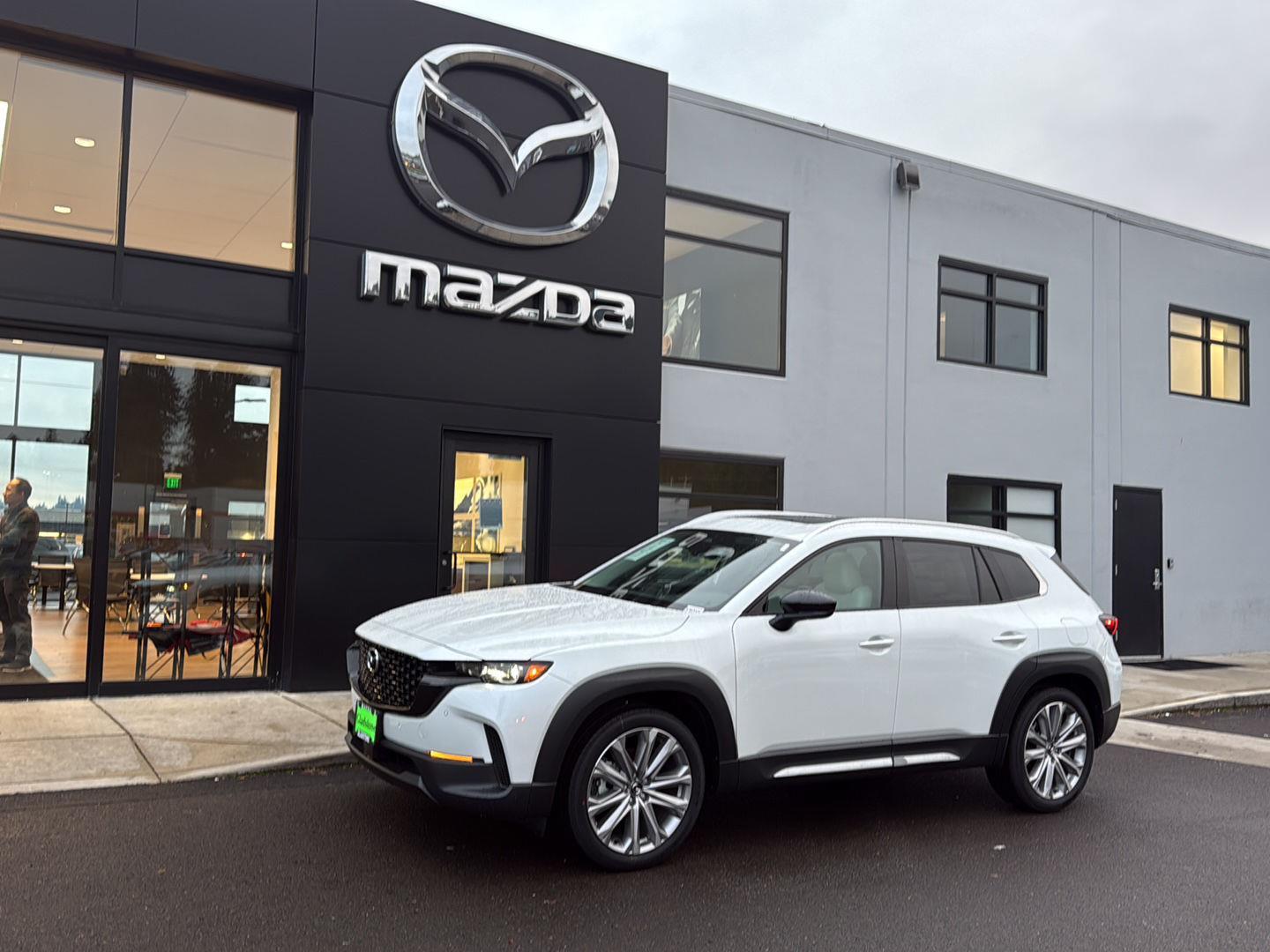 2026 Mazda CX-50 Premium's photo