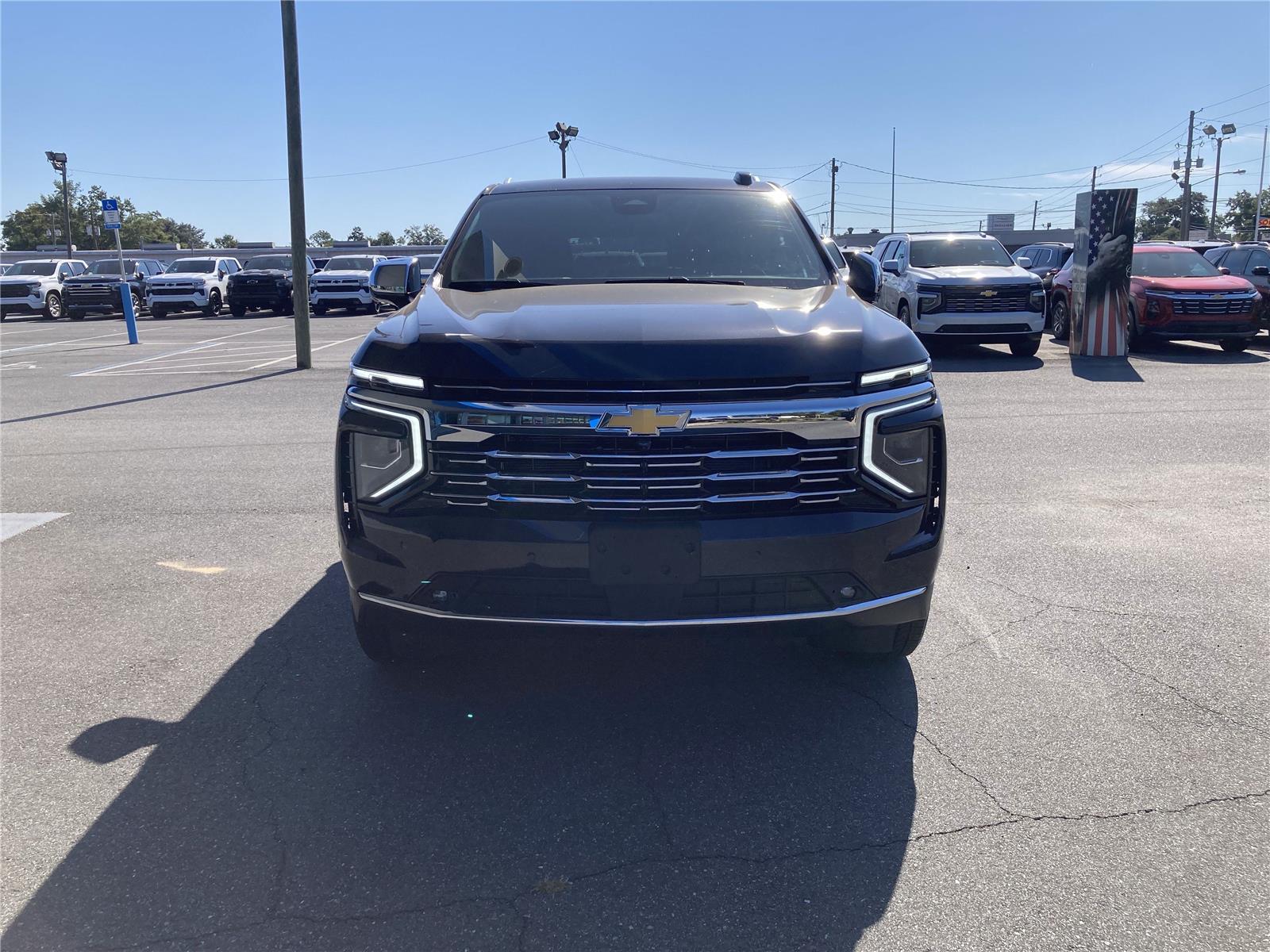 2025 Chevrolet Tahoe Premier photo 3
