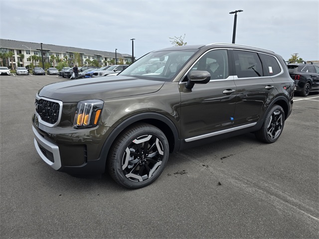 2025 Kia Telluride EX photo 2