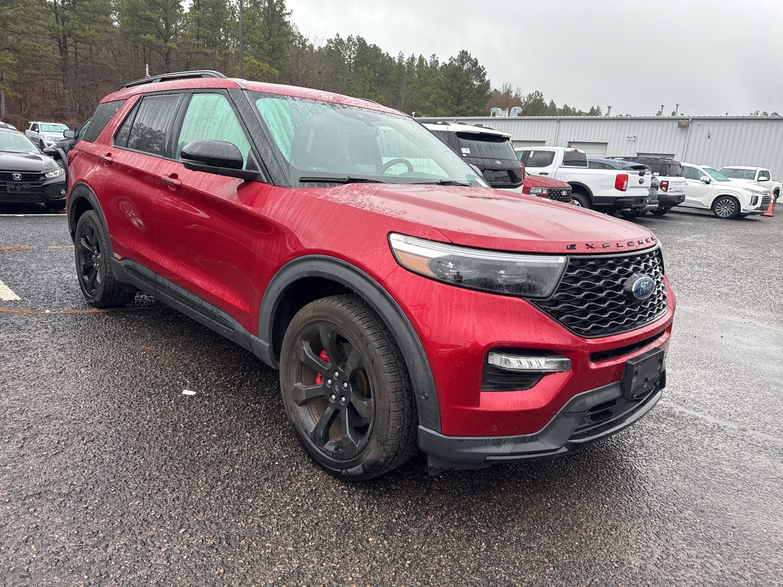 2020 Ford Explorer ST's photo