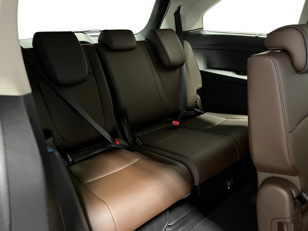 2026 Honda Odyssey Touring photo 26