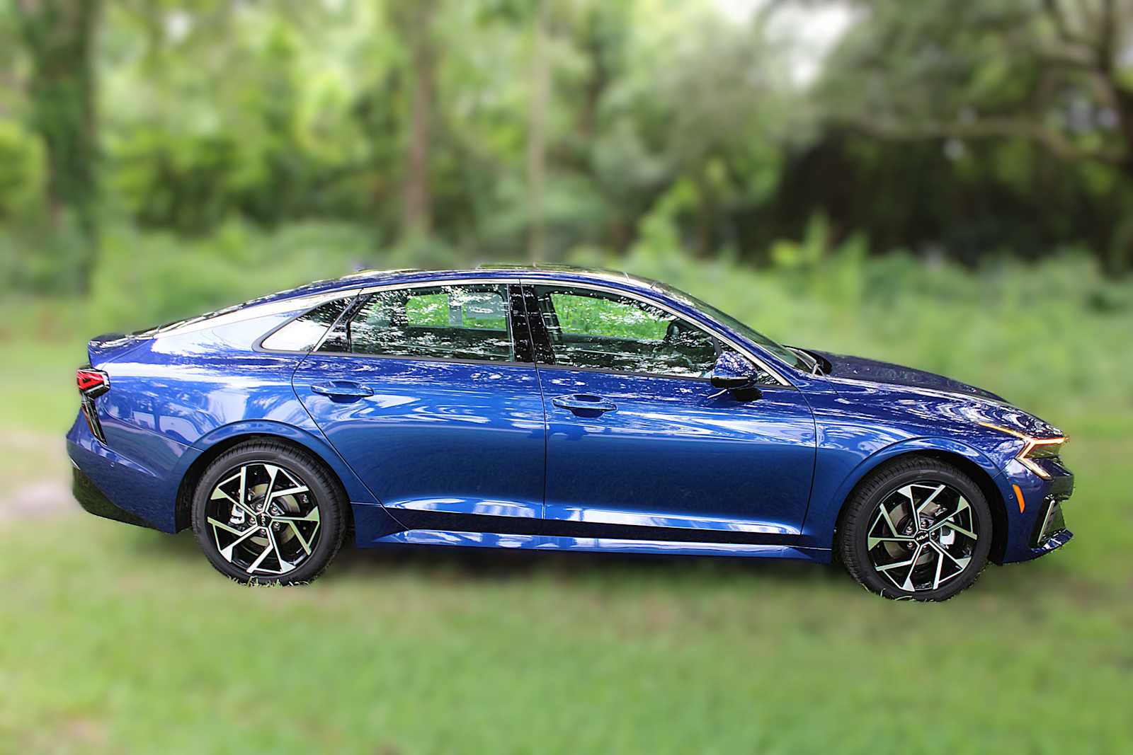 2025 Kia K5 EX photo 4