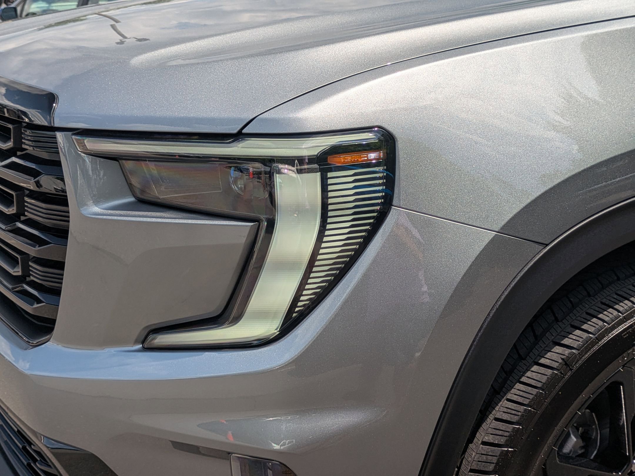 2025 Gmc Acadia Elevation photo 2