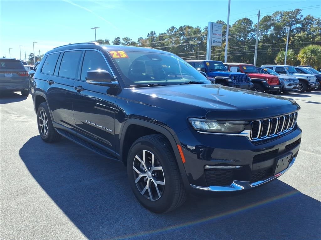 2023 Jeep Grand Cherokee L Limited's photo