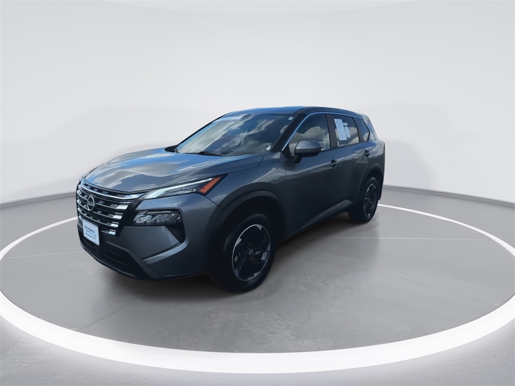 2025 Nissan Rogue SV photo 4