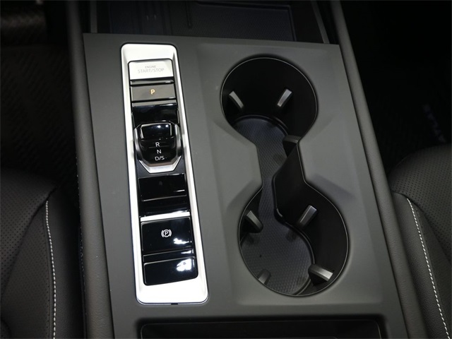 2026 Volkswagen Atlas SE photo 4