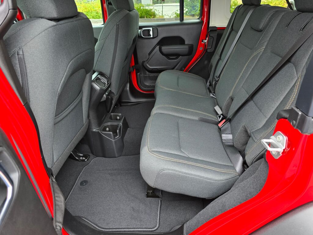2025 Jeep Wrangler Sport S photo 16