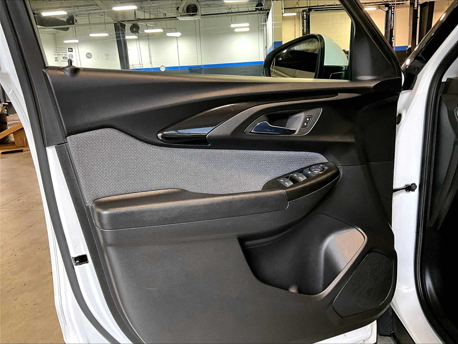 2022 Chevrolet Trailblazer LT photo 8