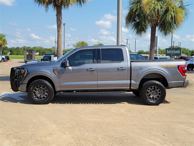 2023 Ford F-150 XL photo 2
