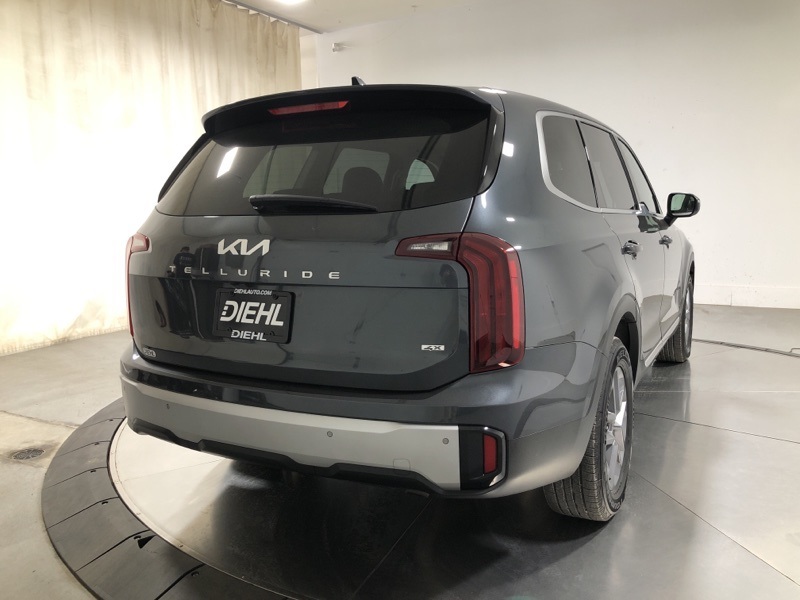 2023 Kia Telluride LX photo 7