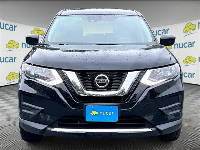 2019 Nissan Rogue S photo 2