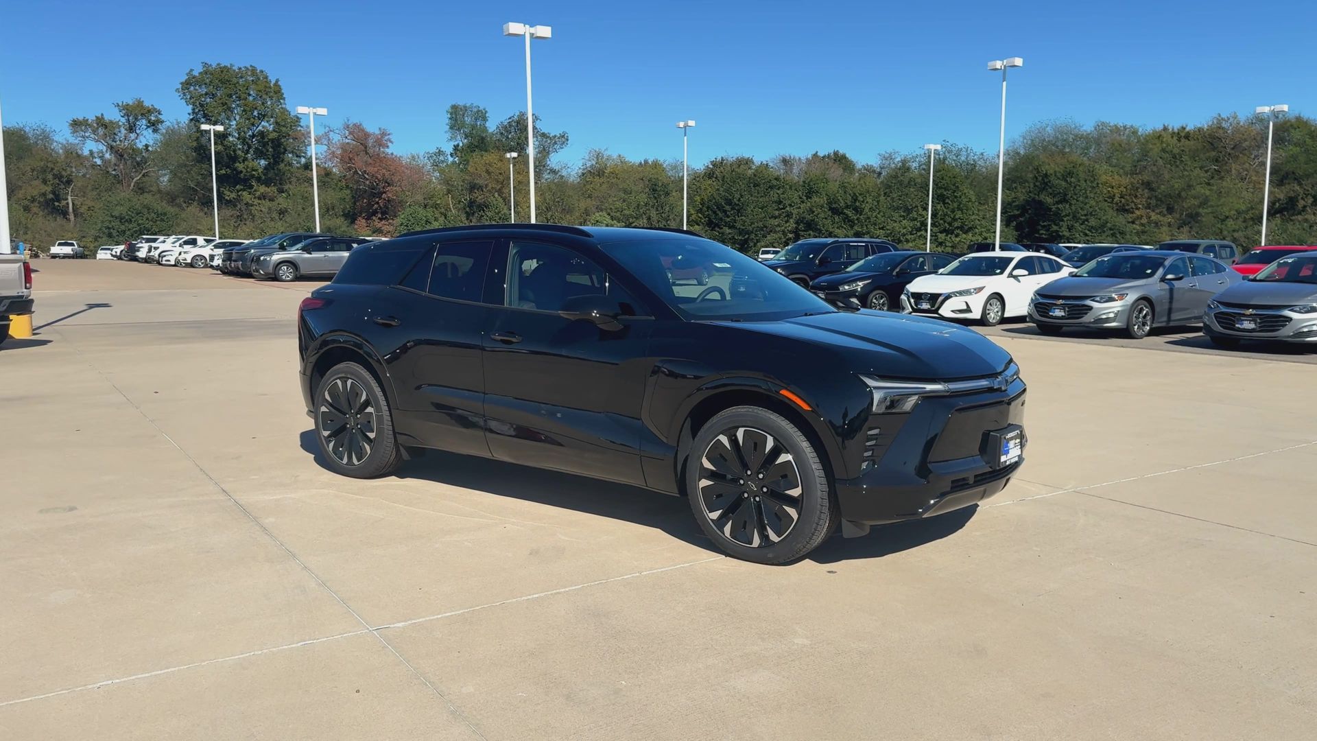 2026 Chevrolet Blazer EV RS photo 2