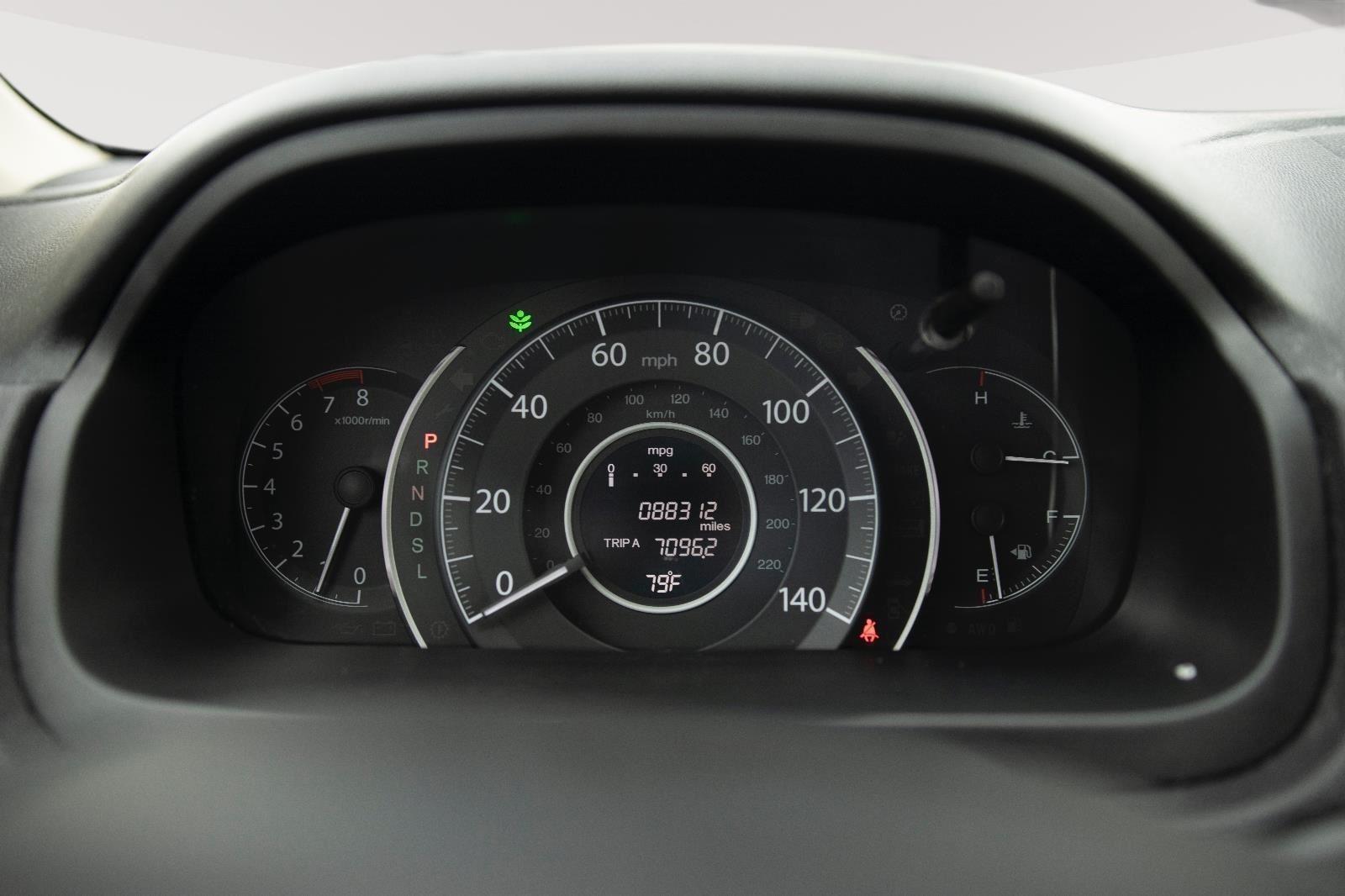 2016 Honda CR-V LX photo 3
