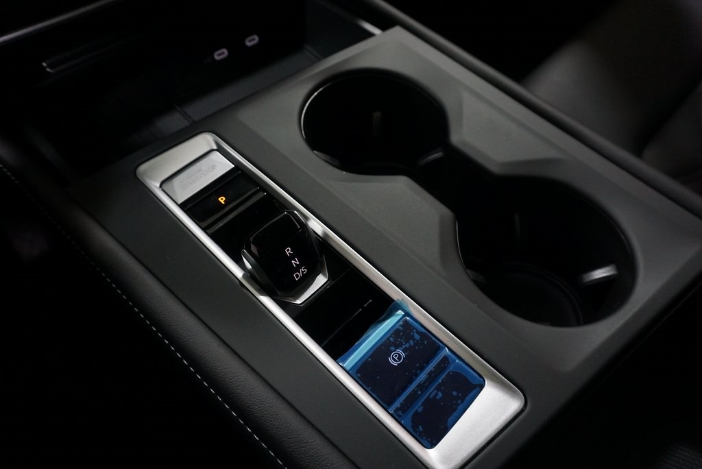 2025 Volkswagen Atlas SE photo 22