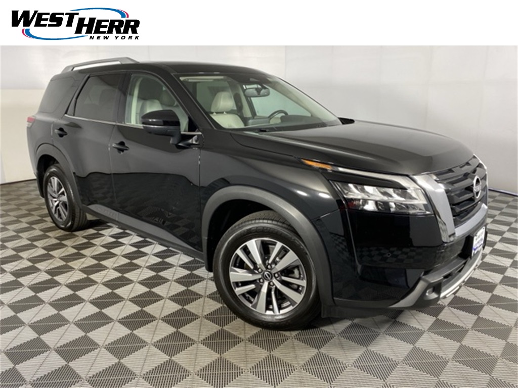 2022 Nissan Pathfinder