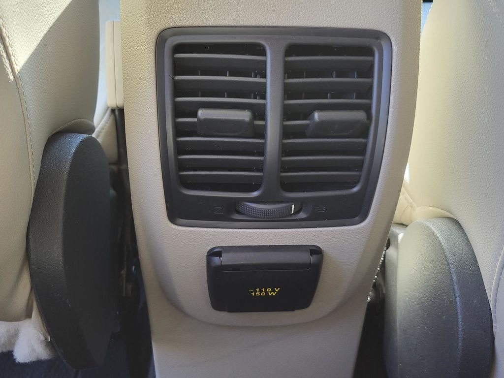2017 Ford Escape Titanium photo 14