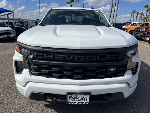 2026 Chevrolet Silverado 1500 Custom photo 2