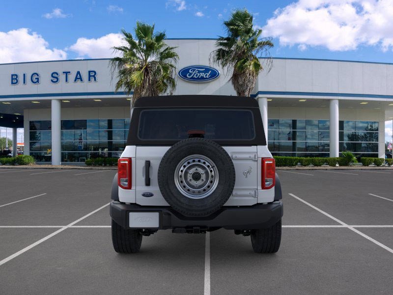 2025 Ford Bronco Base photo 2