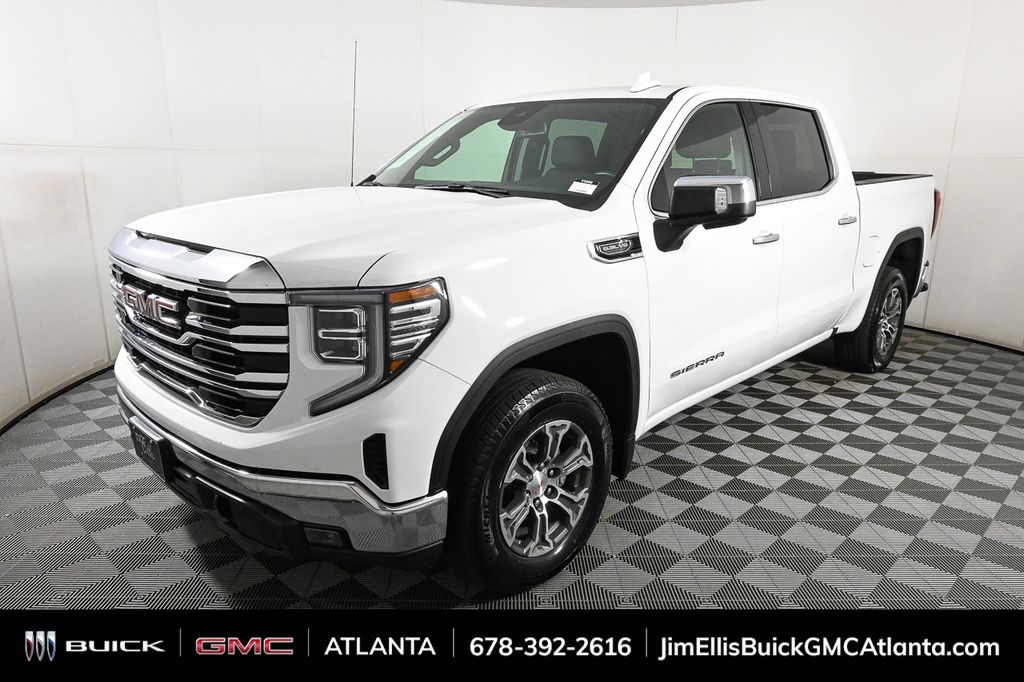 2025 GMC Sierra 1500 SLT's photo
