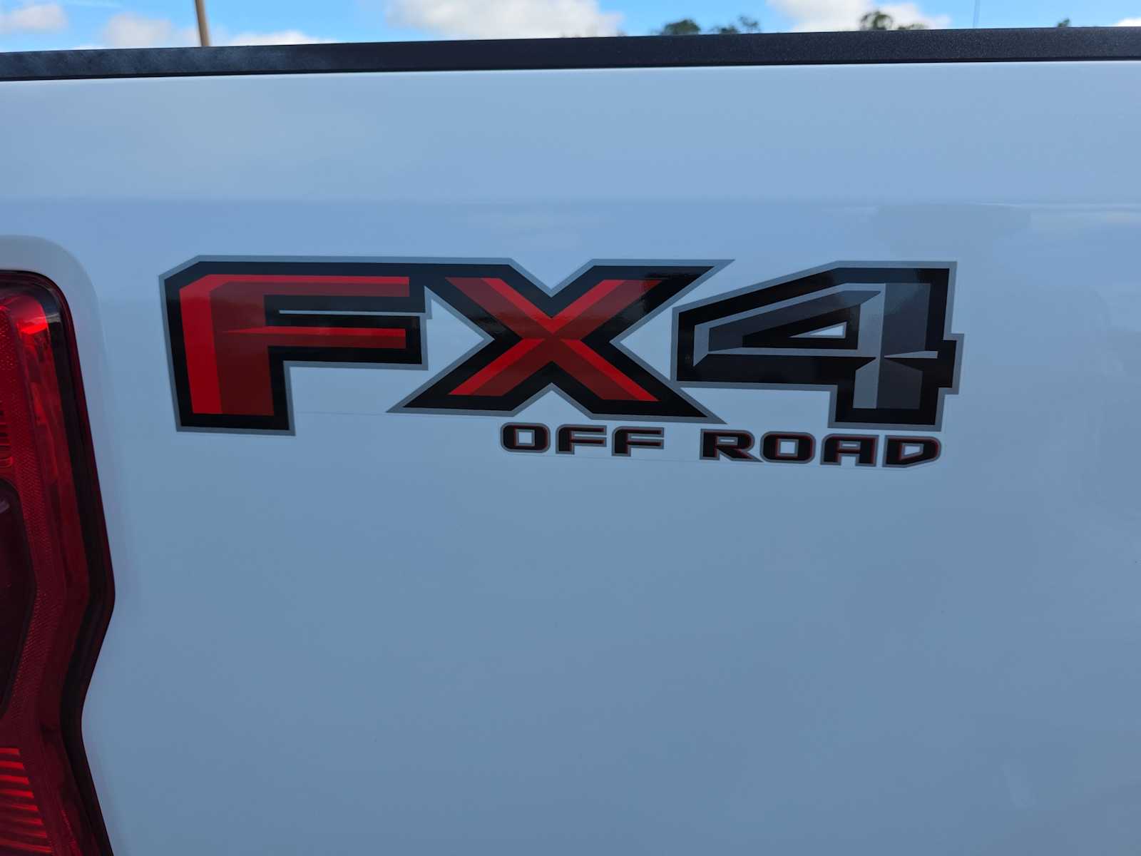 2022 Ford F-250 Lariat photo 11