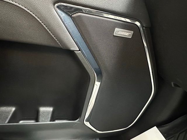 2025 Chevrolet Silverado 1500 LT Trail Boss photo 17