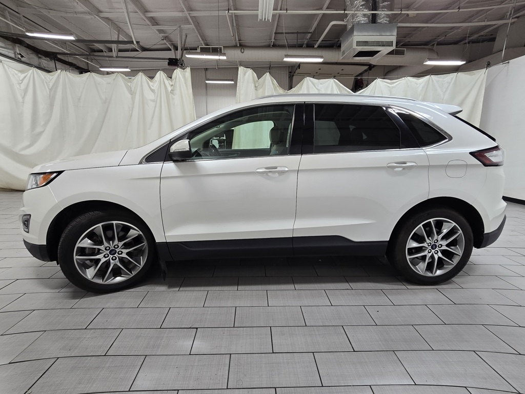 2015 Ford Edge Titanium photo 10