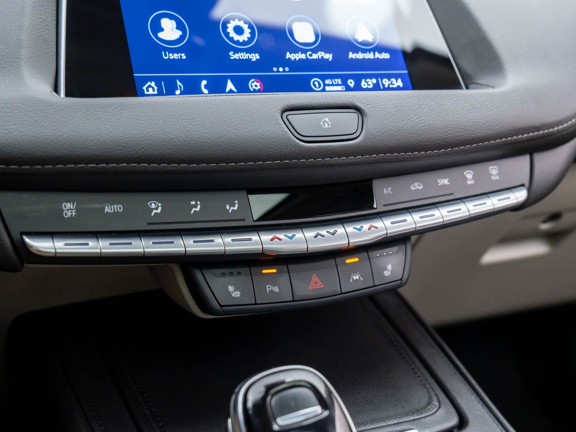 2023 Cadillac XT4 Premium Luxury photo 23