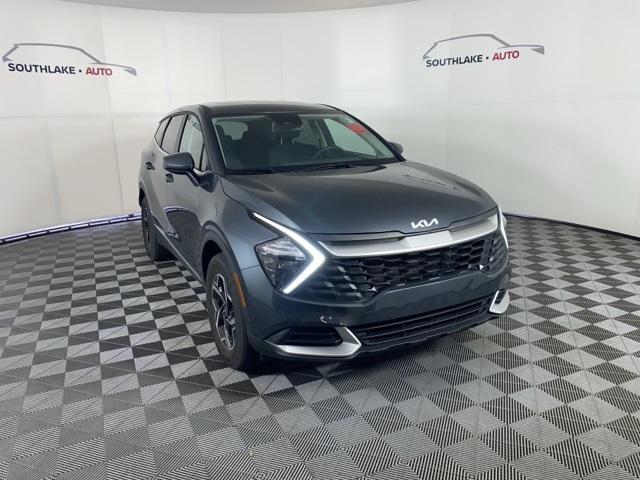 2023 Kia Sportage LX photo 2