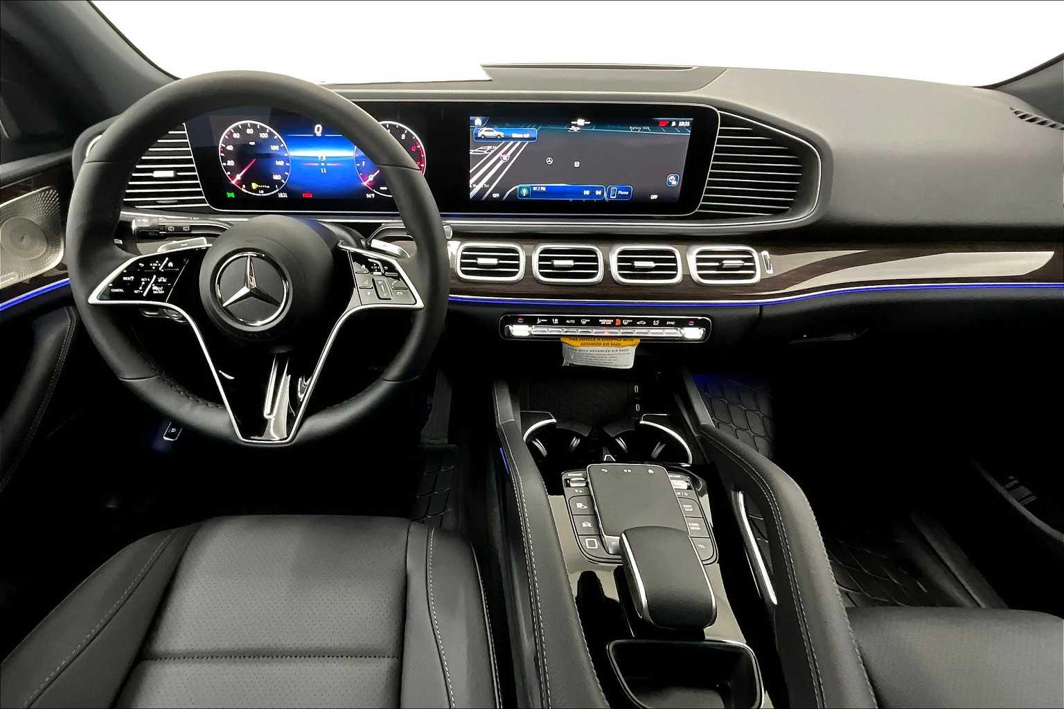 2026 Mercedes Benz GLE 450 4MATIC photo 2
