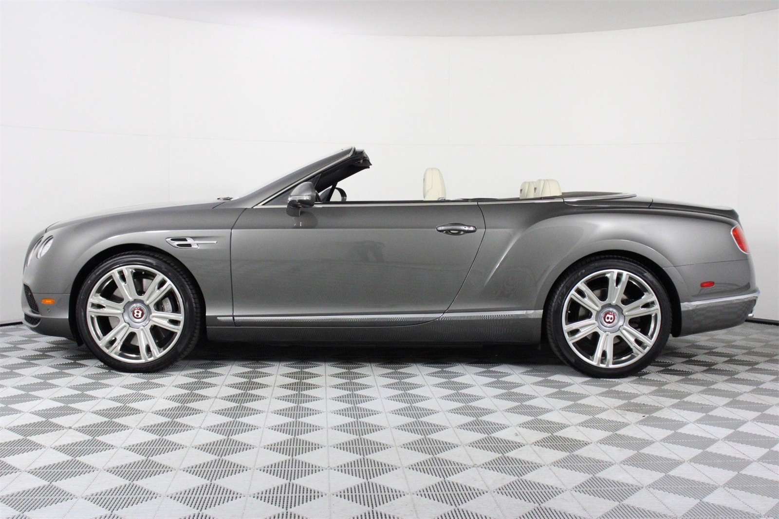 2017 Bentley Continental GT V8 photo 5