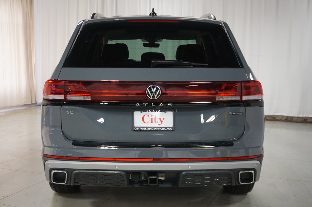 2025 Volkswagen Atlas Peak Edition SE photo 5