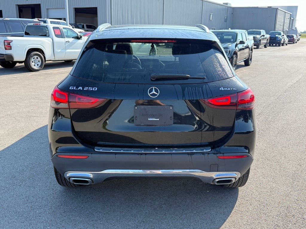 2022 Mercedes Benz GLA 250 4MATIC photo 15