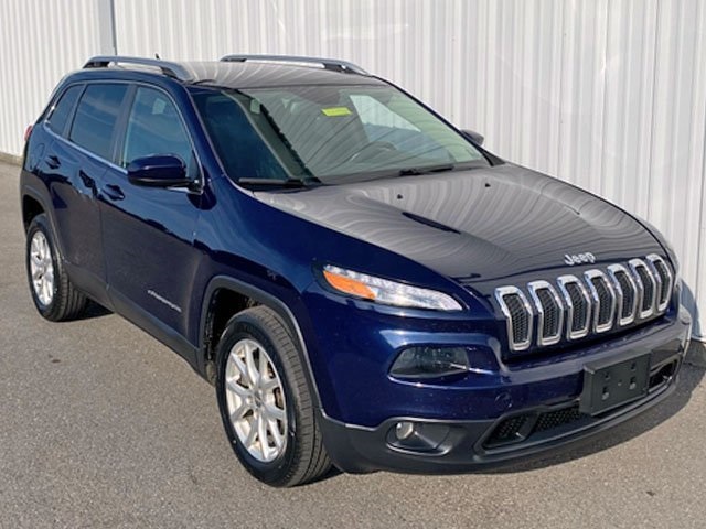 2014 Jeep Cherokee Latitude photo 2