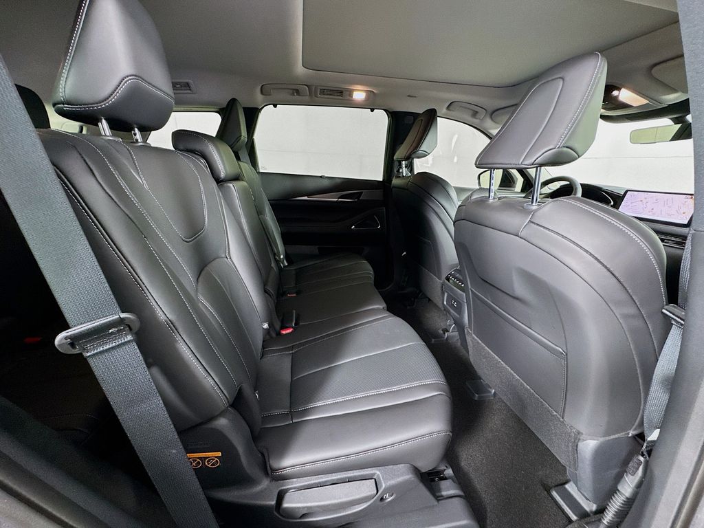 2025 Infiniti QX60 Luxe photo 33