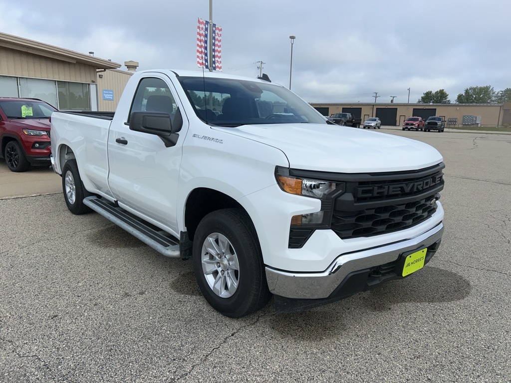 2024 Chevrolet Silverado 1500 Work Truck photo 3