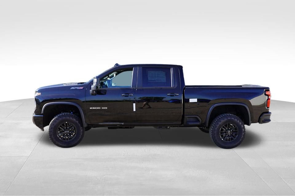 2025 Chevrolet Silverado 2500HD ZR2 photo 6