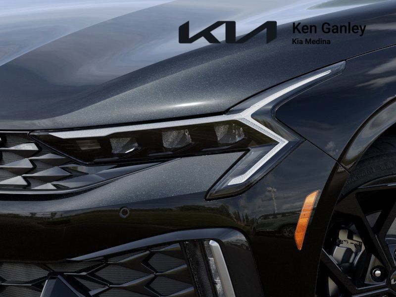 2026 Kia K5 GT-Line photo 8