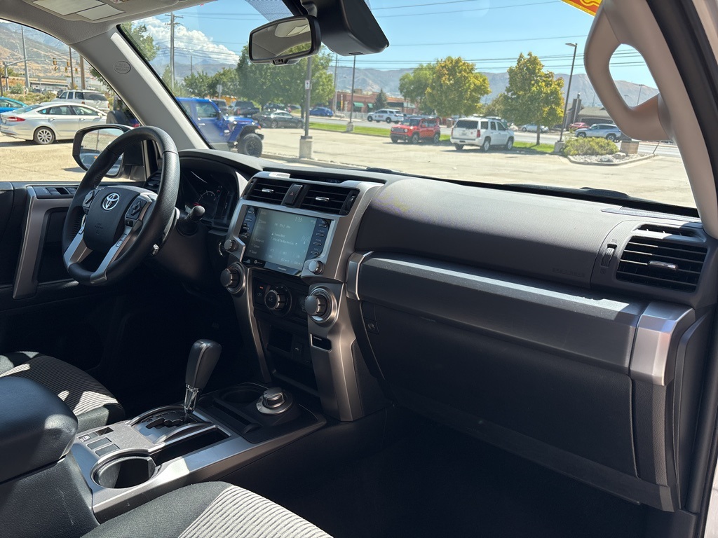 2024 Toyota 4Runner SR5 photo 14
