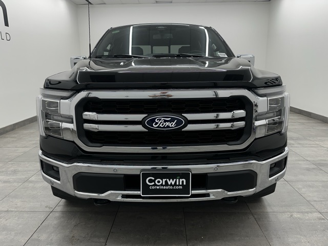 2025 Ford F-150 Lariat photo 8
