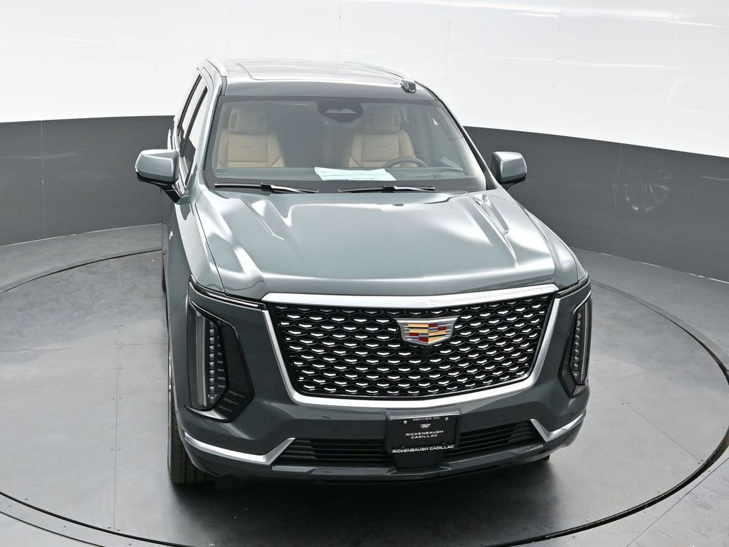2026 Cadillac Escalade Luxury photo 16