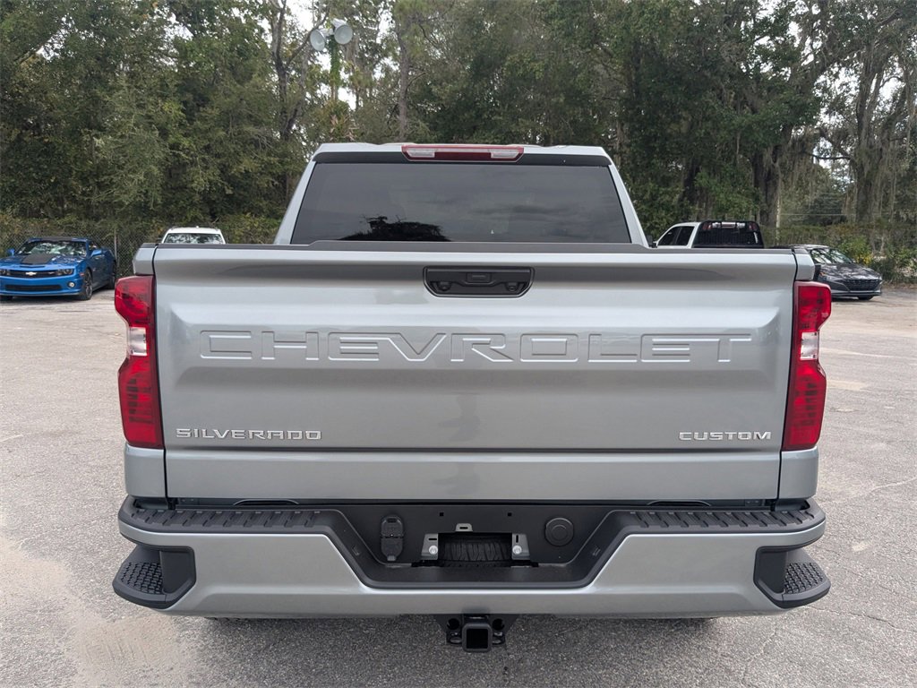 2026 Chevrolet Silverado 1500 Custom photo 2
